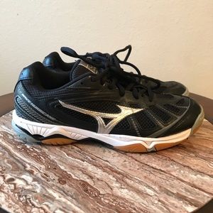 Mizuno Wave Hurricane Casual Volleyball